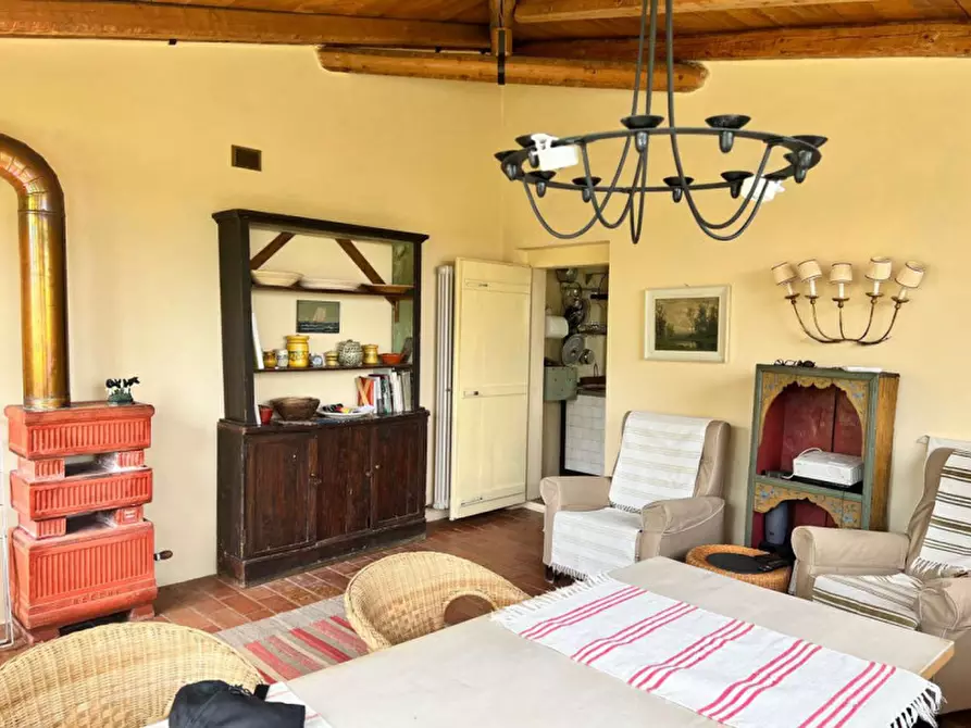 Immagine 6 di Rustico / casale in vendita  in Tavoleto a Tavoleto