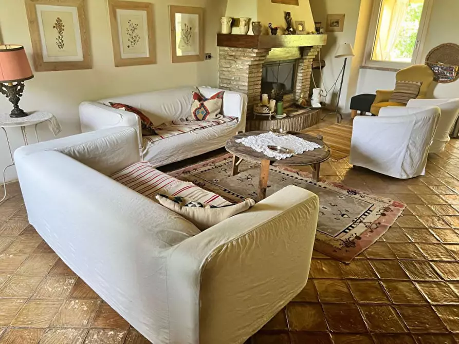 Immagine 11 di Rustico / casale in vendita  in Tavoleto a Tavoleto