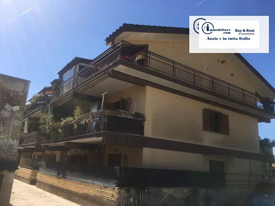 Immagine 14 di Attico in vendita  in via del cinema a Anzio