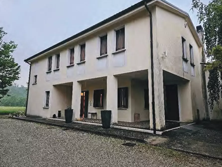 Immagine 3 di Laboratorio in vendita  in Via G. Fantin 27 a Crocetta Del Montello