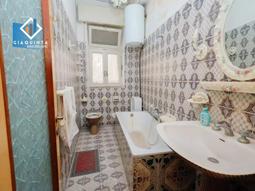 Immagine 6 di Appartamento in vendita  in VIA SOLDATO PANEBIANCO N.10/12 a Palagonia