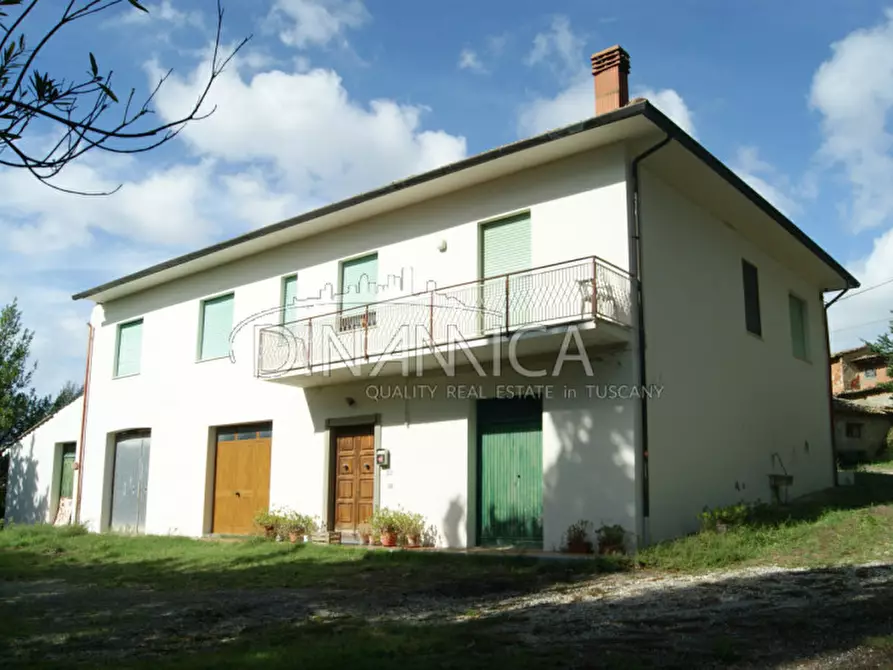 Immagine 1 di Casa indipendente in vendita  a Terricciola