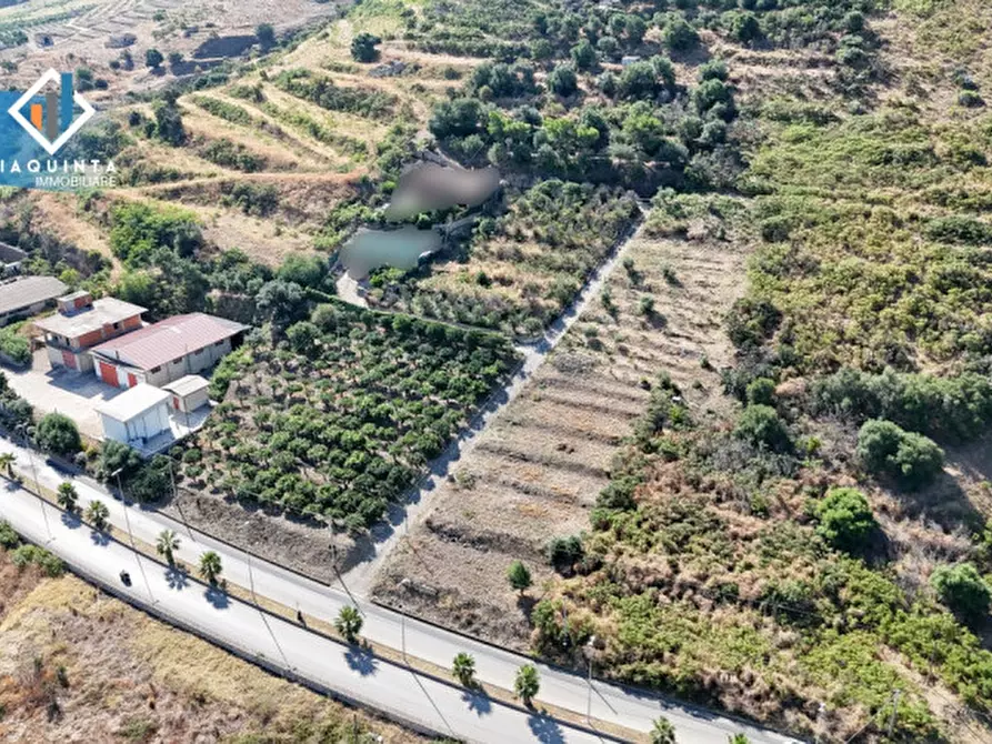 Immagine 2 di Terreno in vendita  in viale Resistenza Partigiana a Palagonia