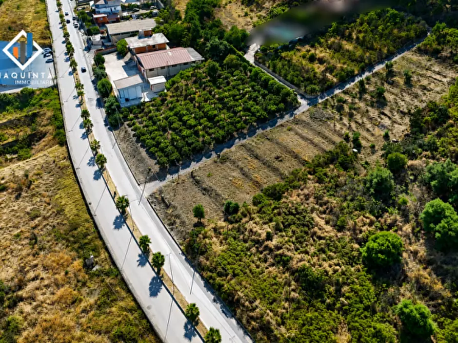 Immagine 2 di Terreno in vendita  in viale Resistenza Partigiana a Palagonia