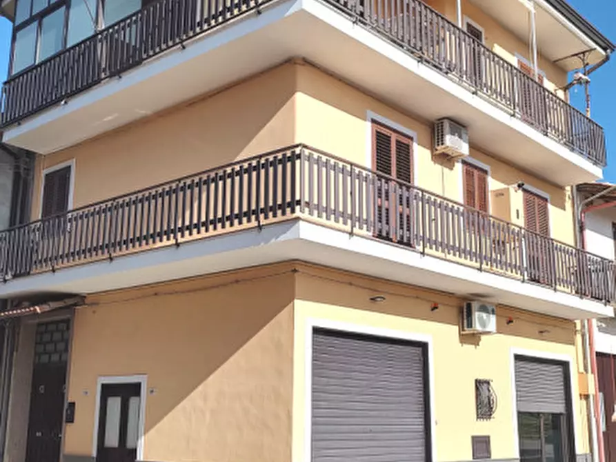 Immagine 1 di Casa indipendente in vendita  in via Armando Diaz n.33 a Palagonia