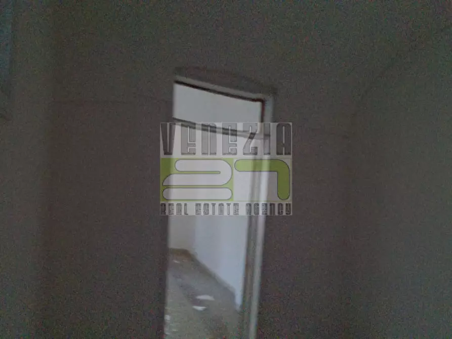 Immagine 5 di Palazzo in vendita  a Ragusa