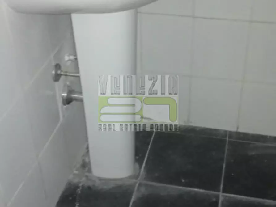 Immagine 10 di Palazzo in vendita  a Ragusa