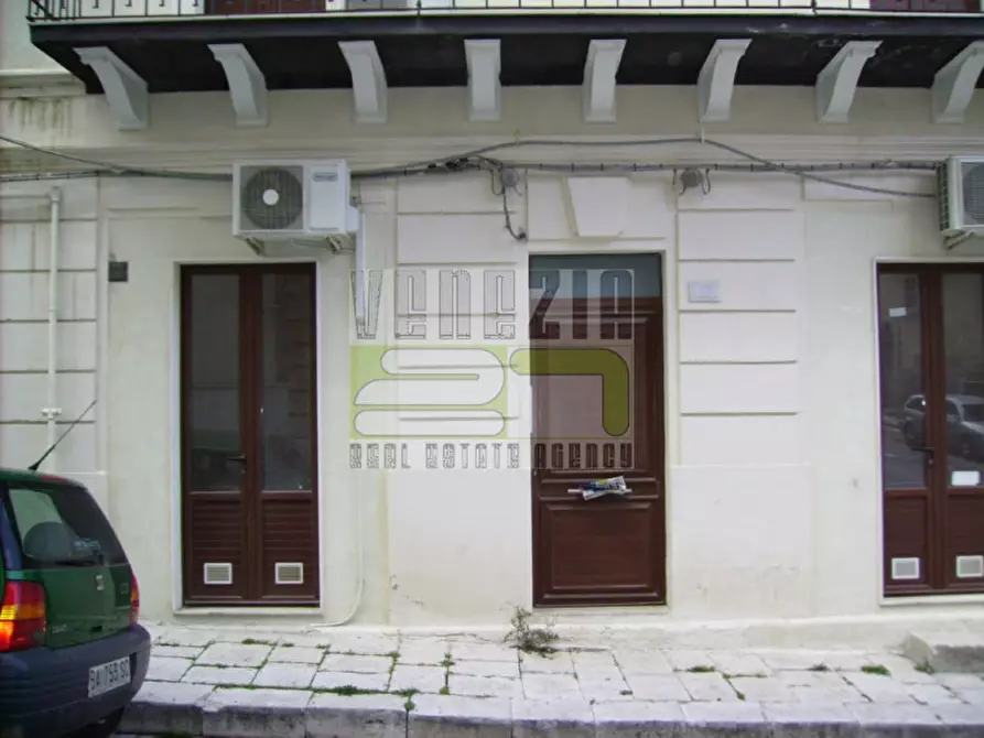 Immagine 16 di Palazzo in vendita  a Ragusa