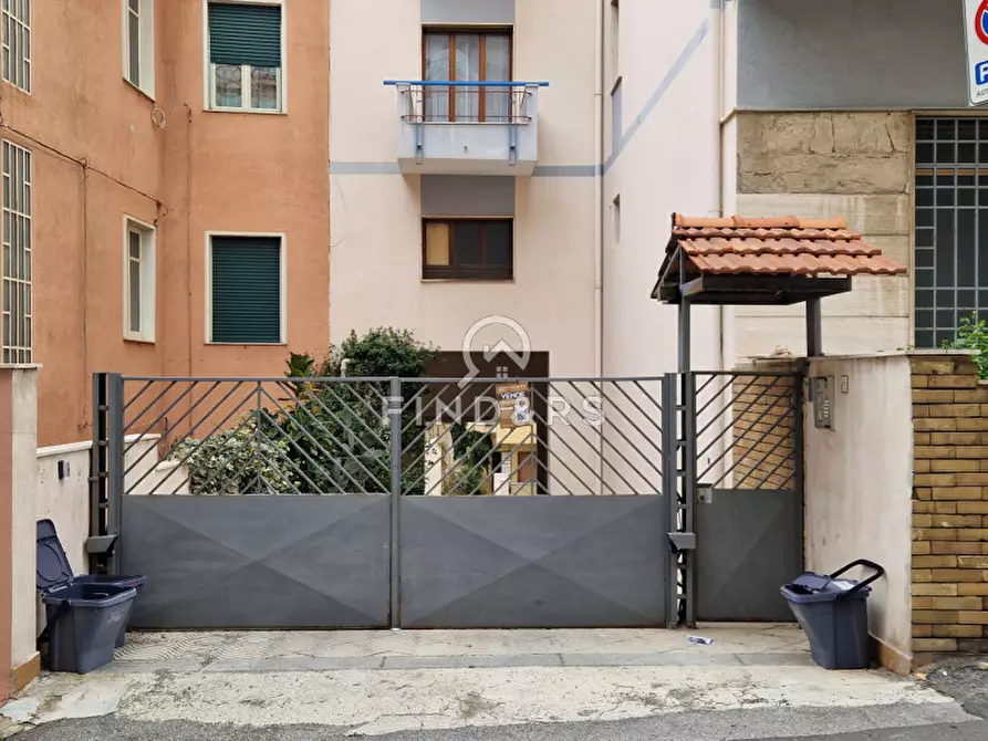 Immagine 1 di Appartamento in vendita  in Via Giuseppe Melacrino a Reggio Di Calabria