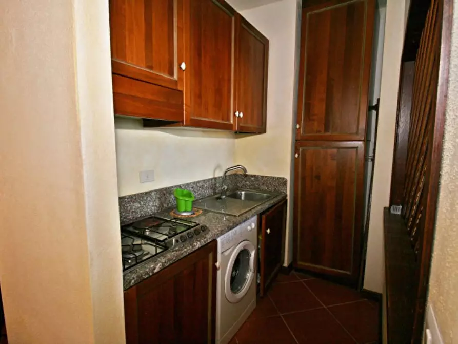 Immagine 9 di Appartamento in vendita  a Arzachena