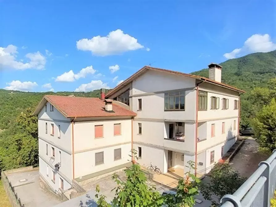 Immagine 1 di Appartamento in vendita  in Via Pavana, N. 119 a Sambuca Pistoiese