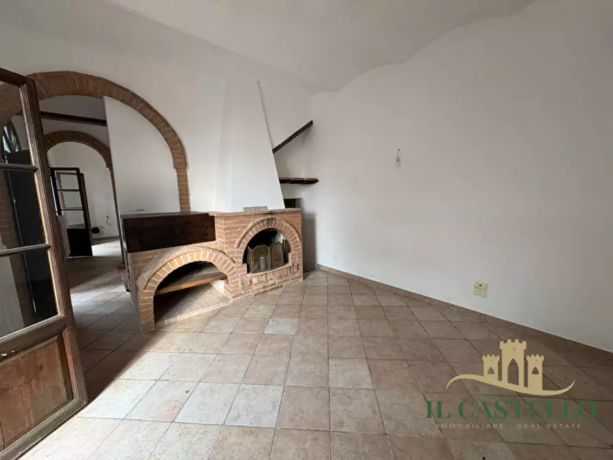 Immagine 4 di Villetta a schiera in vendita  in piazza san pietro a Castiglione Del Lago