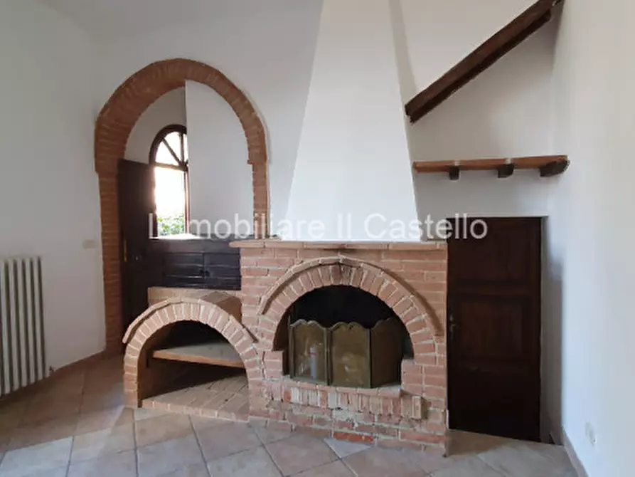 Immagine 5 di Villetta a schiera in vendita  in piazza san pietro a Castiglione Del Lago