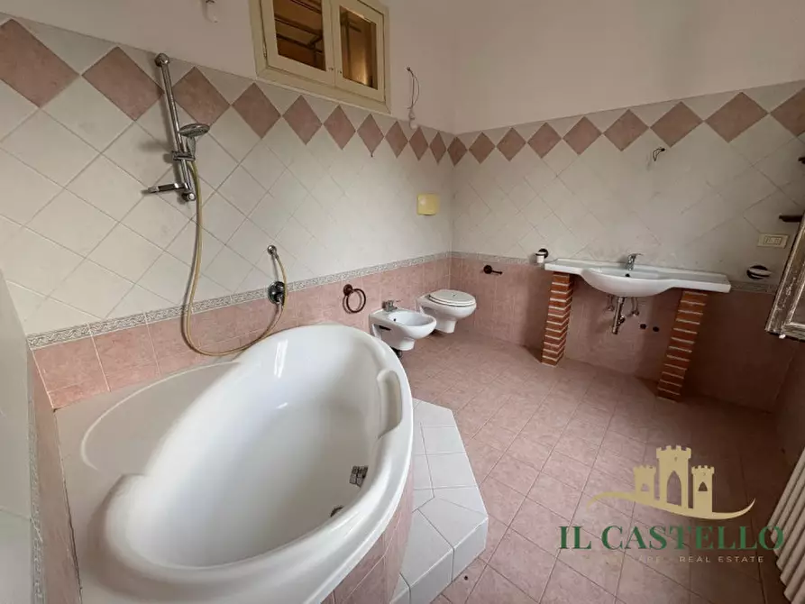 Immagine 16 di Villetta a schiera in vendita  in piazza san pietro a Castiglione Del Lago