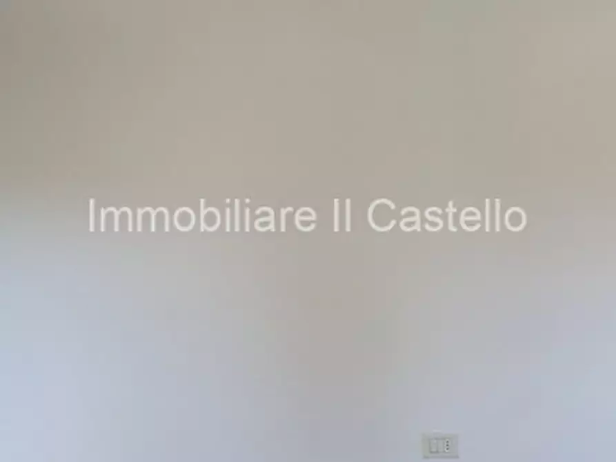 Immagine 19 di Villetta a schiera in vendita  in piazza san pietro a Castiglione Del Lago