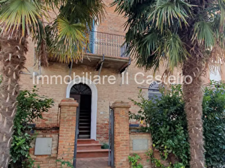 Immagine 26 di Villetta a schiera in vendita  in piazza san pietro a Castiglione Del Lago