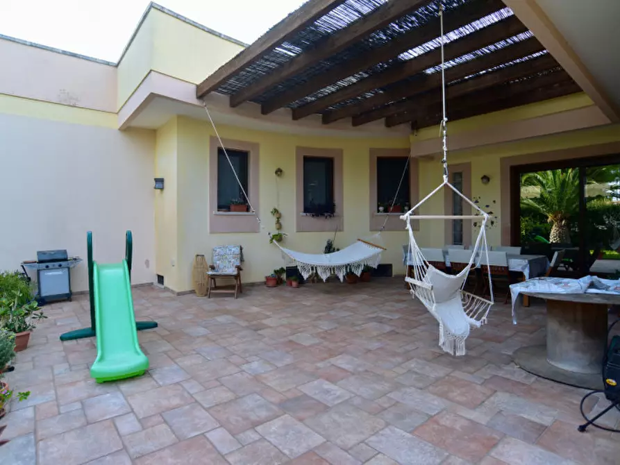 Immagine 12 di Villa in vendita  in Via Riccione a Taviano