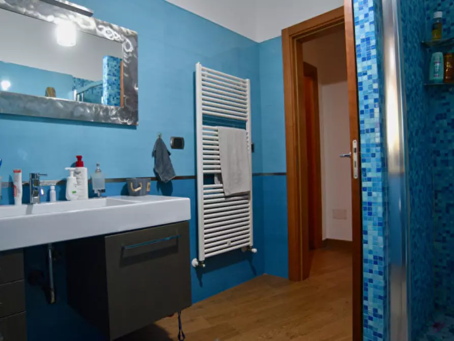 Immagine 18 di Villa in vendita  in Via Riccione a Taviano