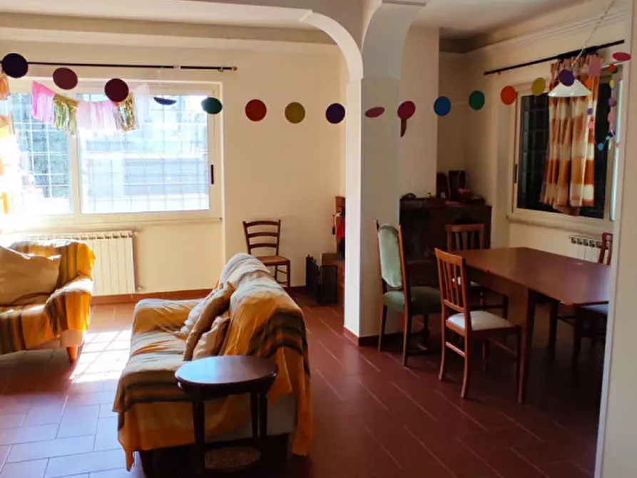 Immagine 4 di Villa in affitto  in via murisengo a Roma