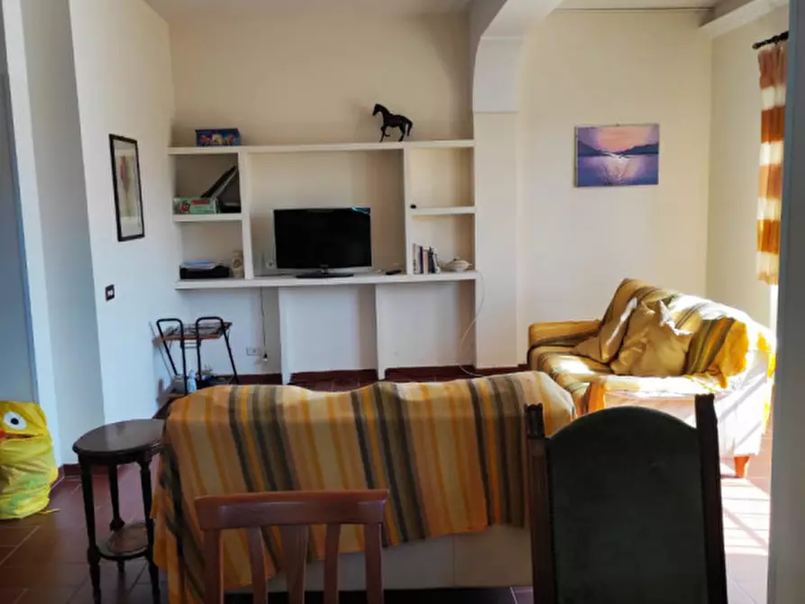 Immagine 8 di Villa in affitto  in via murisengo a Roma