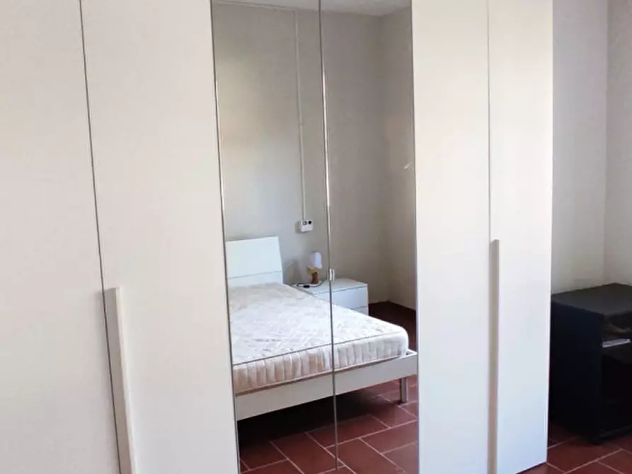 Immagine 15 di Villa in affitto  in via murisengo a Roma