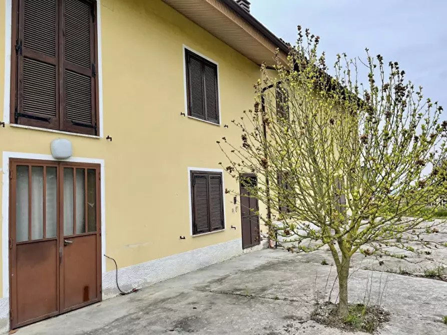 Immagine 3 di Casa indipendente in vendita  in Località San Bartolomeo 62 a Cherasco
