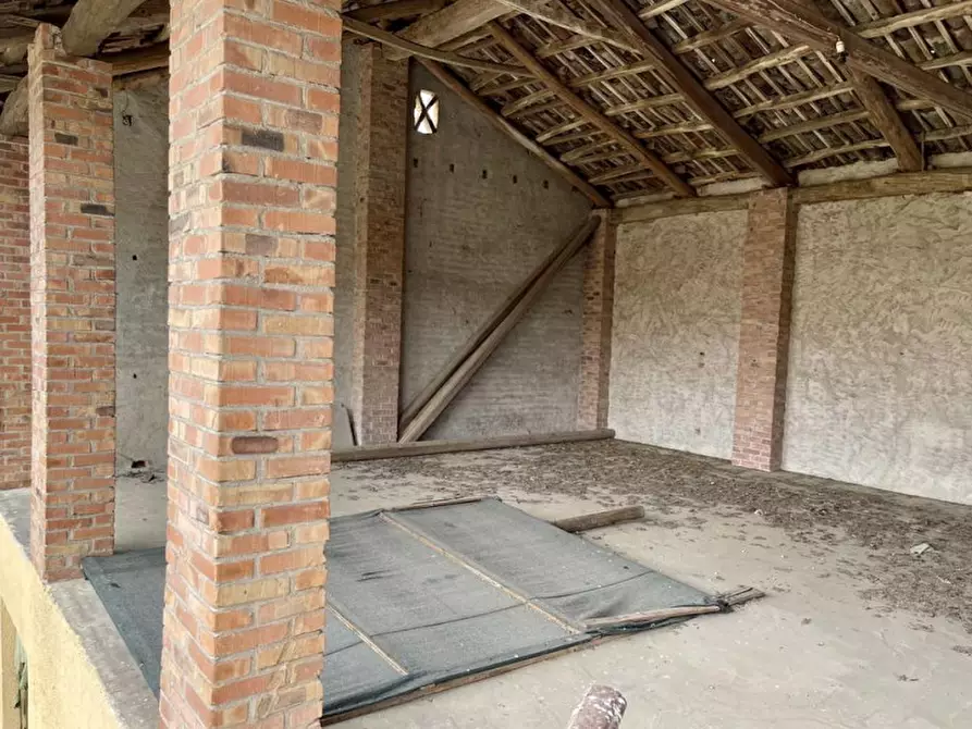 Immagine 10 di Casa indipendente in vendita  in Località San Bartolomeo 62 a Cherasco