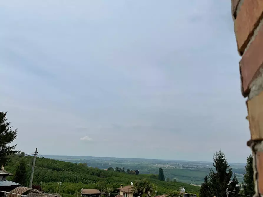 Immagine 13 di Casa indipendente in vendita  in Località San Bartolomeo 62 a Cherasco