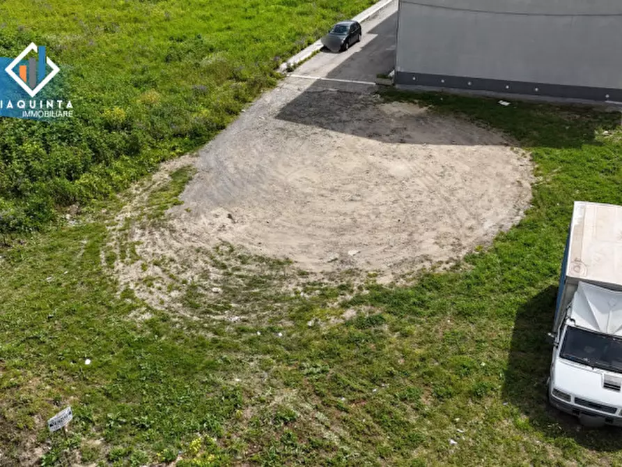 Immagine 5 di Terreno in vendita  in via Strada XIII  snc a Palagonia