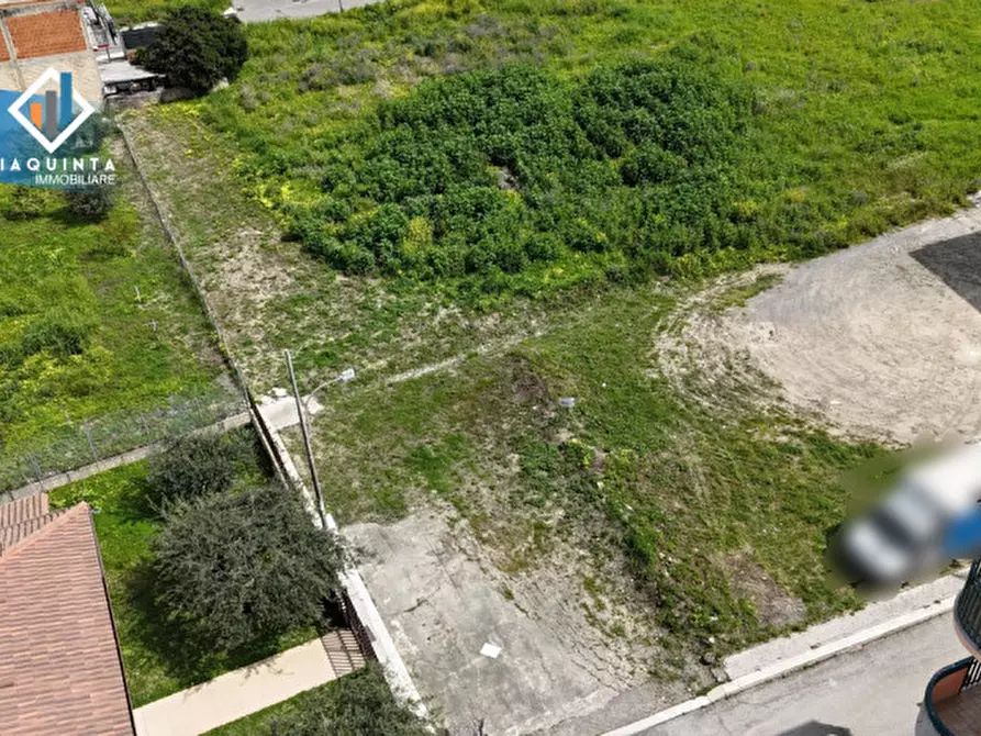 Immagine 6 di Terreno in vendita  in via Strada XIII  snc a Palagonia