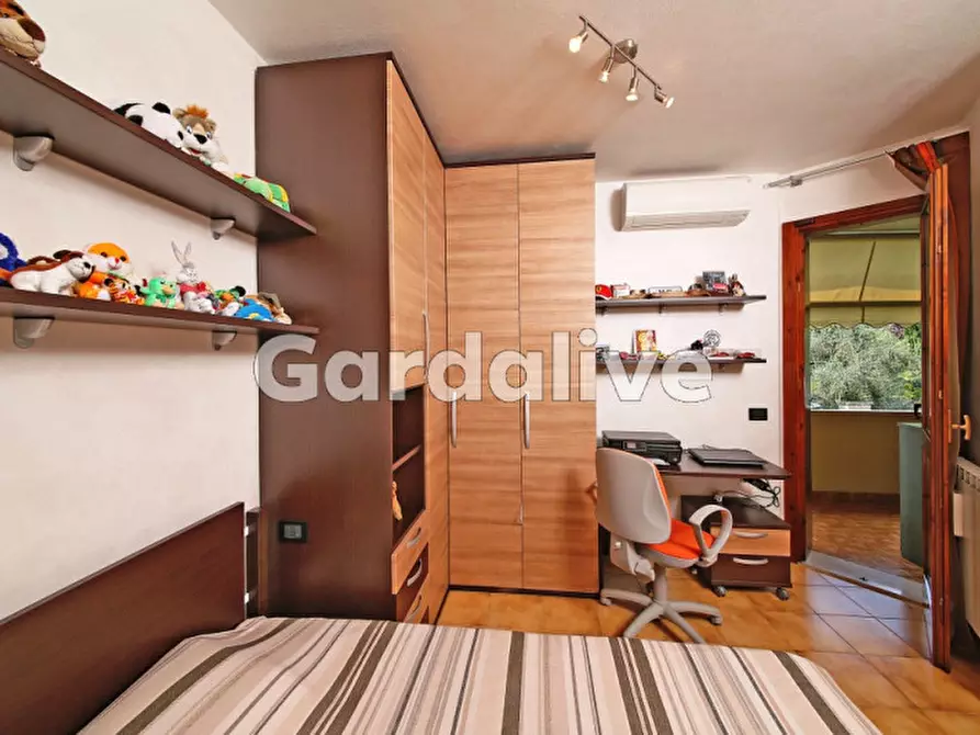 Immagine 9 di Appartamento in vendita  in Via Federico Odorici a Salò