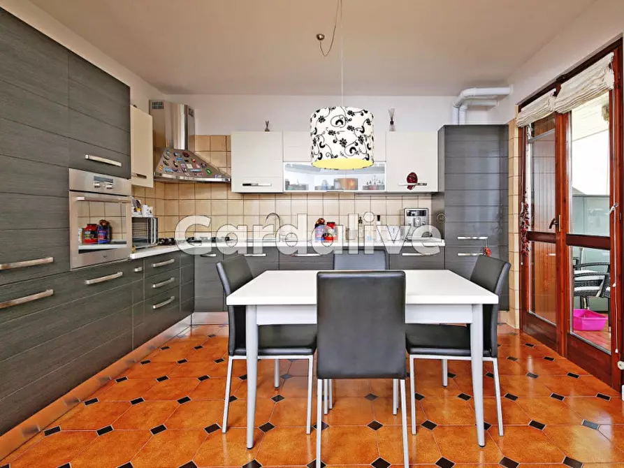 Immagine 11 di Appartamento in vendita  in Via Federico Odorici a Salò