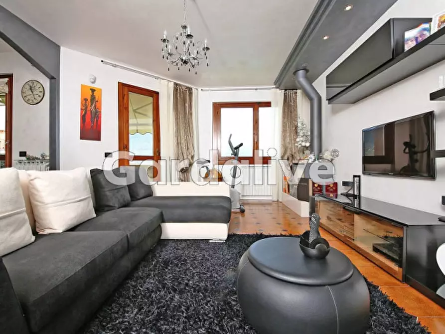 Immagine 12 di Appartamento in vendita  in Via Federico Odorici a Salò