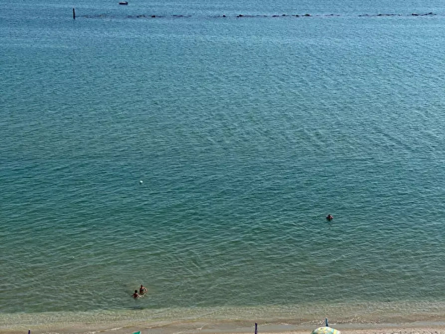 Immagine 9 di Appartamento in vendita  in Lungomare Colombo a Mondolfo