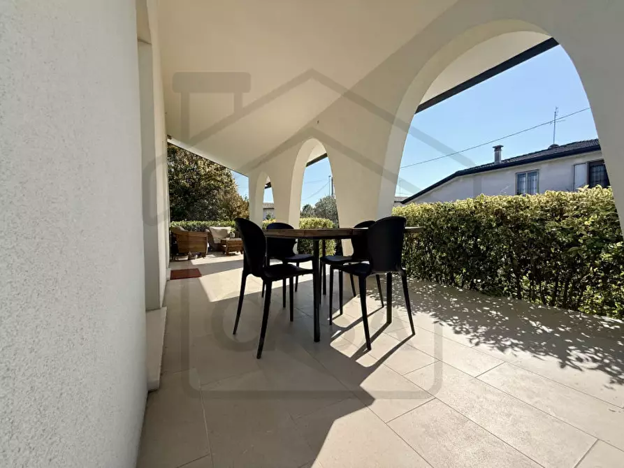 Immagine 6 di Villa in vendita  in Via Cadore a Padova