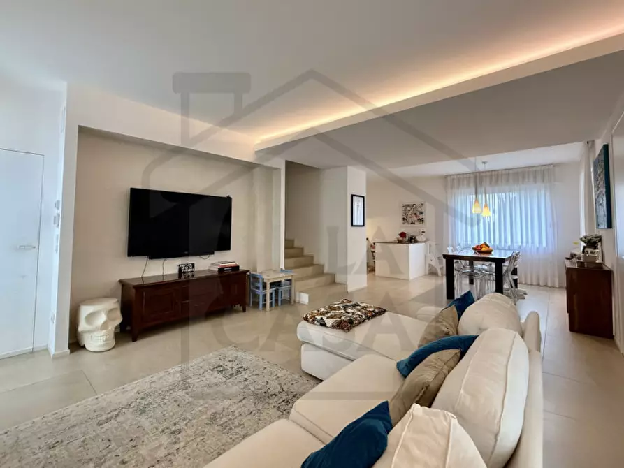 Immagine 8 di Villa in vendita  in Via Cadore a Padova