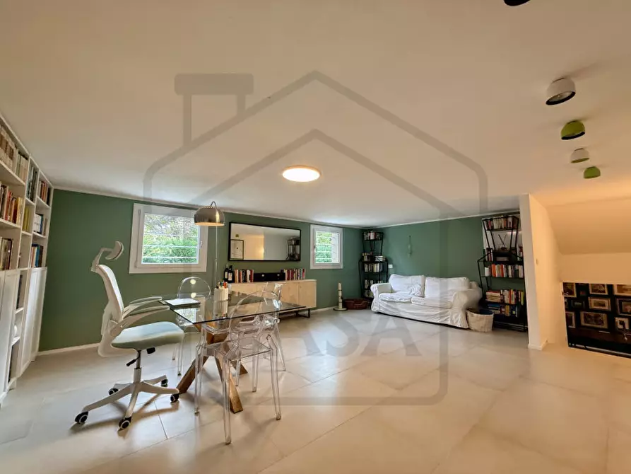 Immagine 30 di Villa in vendita  in Via Cadore a Padova