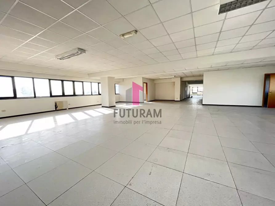 Immagine 3 di Ufficio in affitto  in Via Messico 9999 a Padova