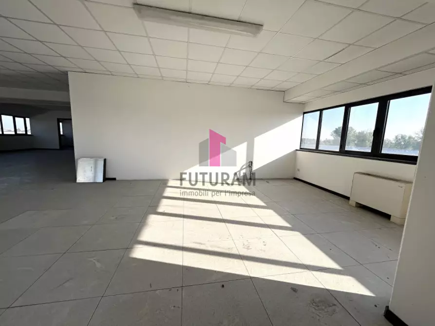 Immagine 9 di Ufficio in affitto  in Via Messico 9999 a Padova