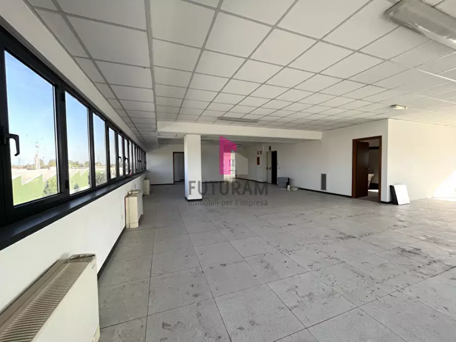 Immagine 14 di Ufficio in affitto  in Via Messico 9999 a Padova