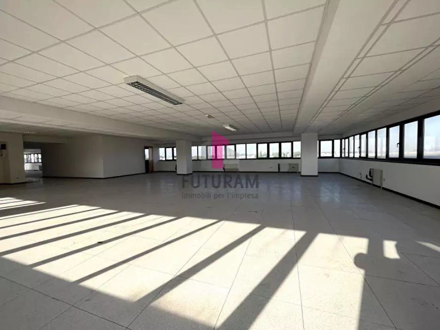 Immagine 16 di Ufficio in affitto  in Via Messico 9999 a Padova