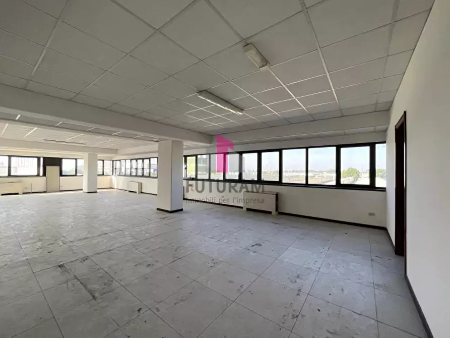 Immagine 19 di Ufficio in affitto  in Via Messico 9999 a Padova