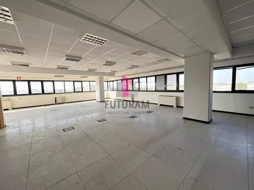 Immagine 21 di Ufficio in affitto  in Via Messico 9999 a Padova