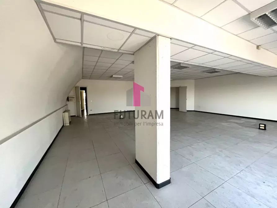 Immagine 18 di Ufficio in affitto  in Via Messico 9999 a Padova