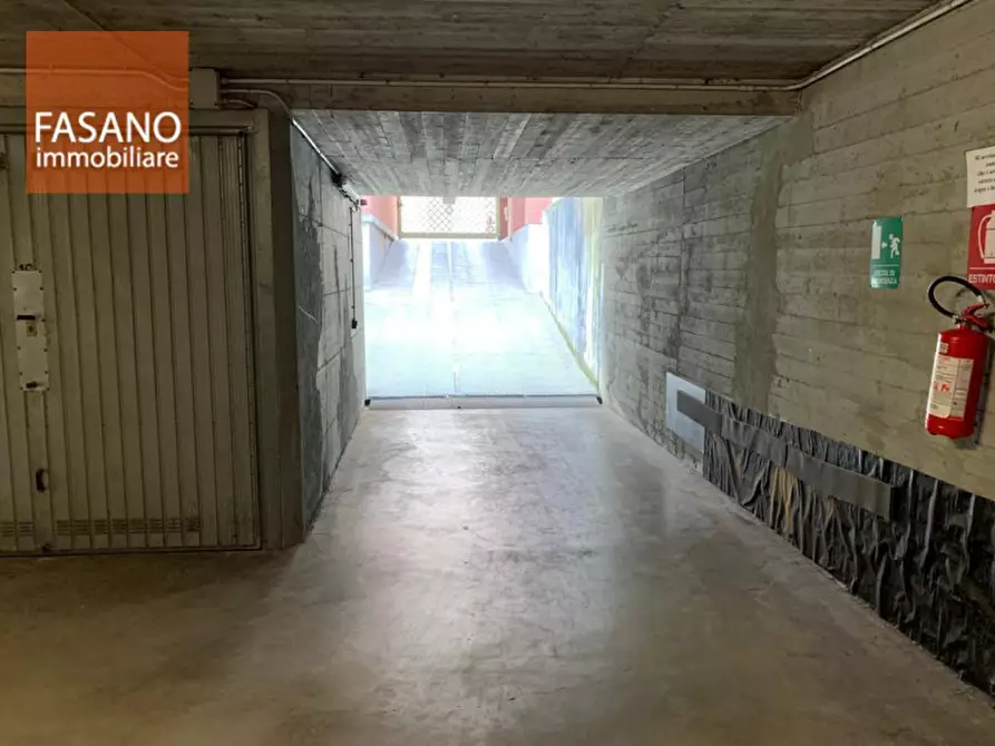 Immagine 10 di Garage in affitto  in Via Bologna 17 a Torino