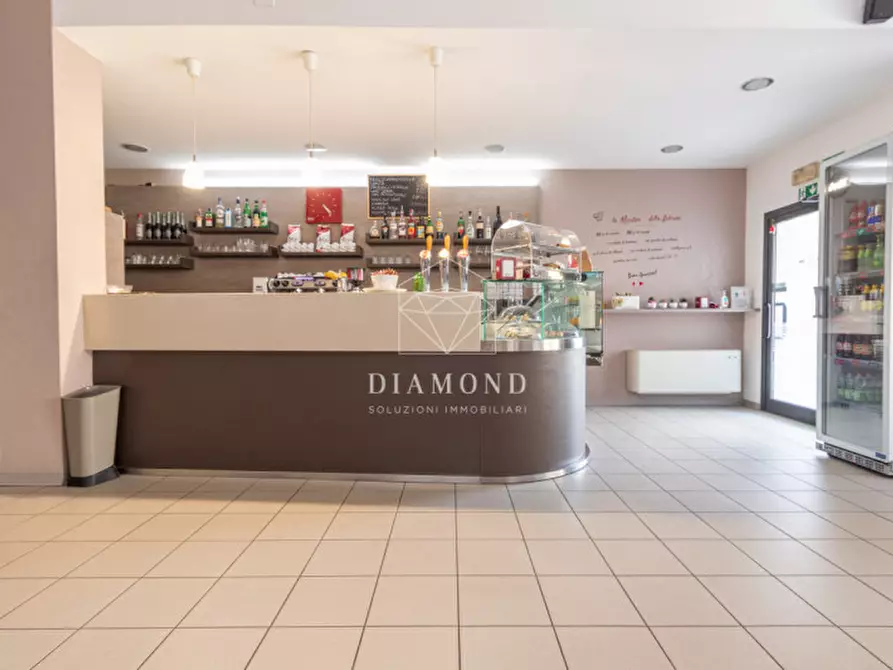 Immagine 4 di Negozio in affitto  in Via Unione a Vedelago