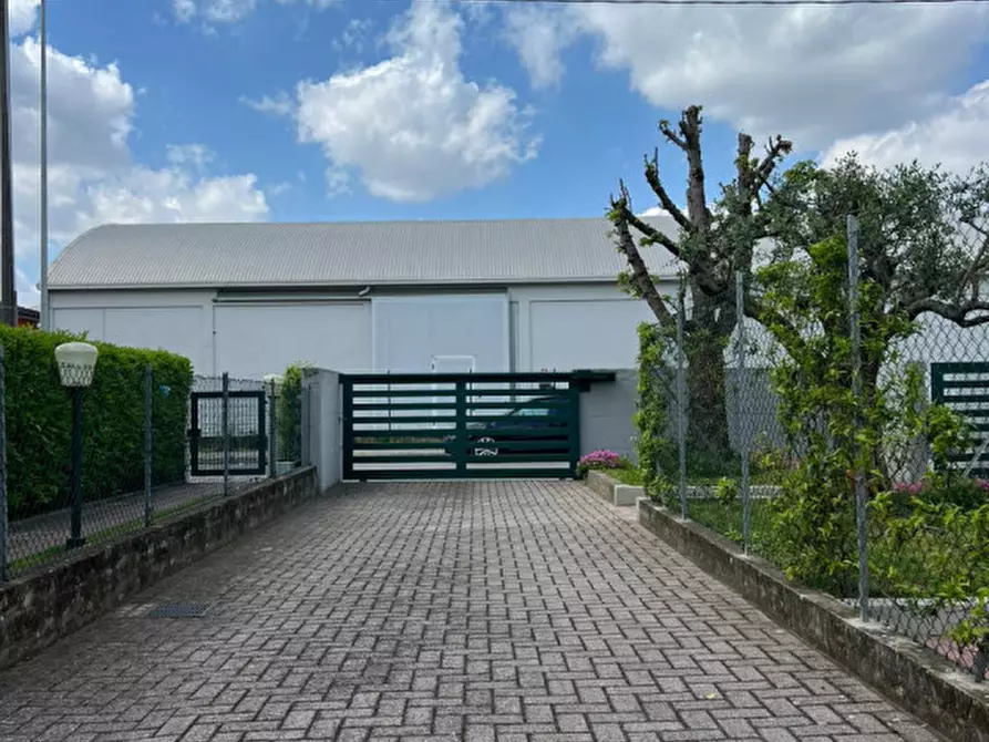 Immagine 18 di Appartamento in vendita  in Via Amerigo Vespucci a Monselice