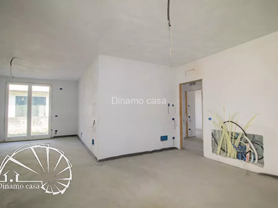 Immagine 10 di Appartamento in vendita  a Agliana