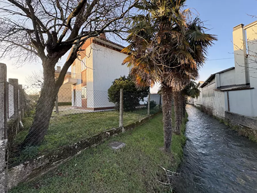 Immagine 2 di Casa indipendente in vendita  in Via Veneto a Udine