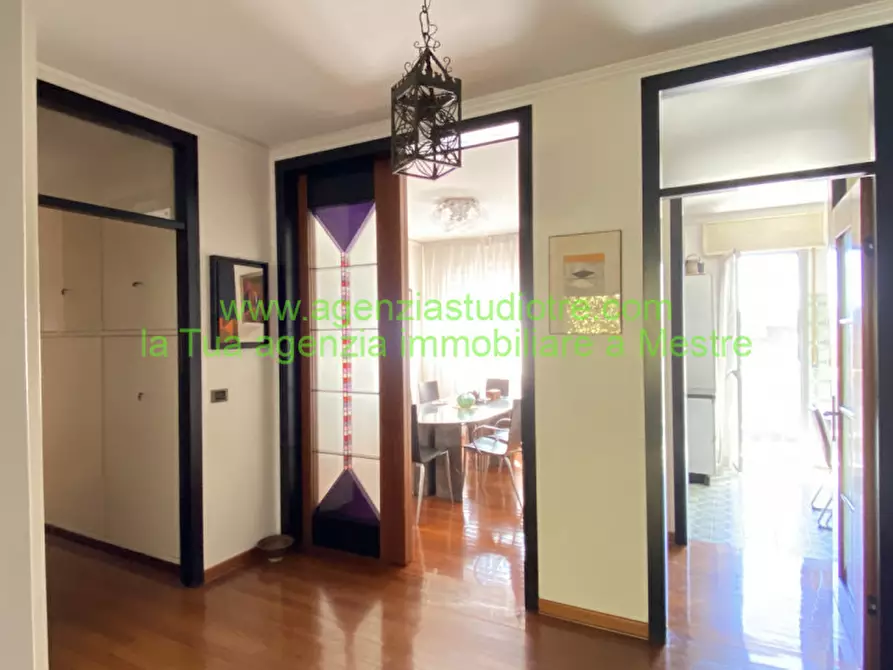 Immagine 10 di Appartamento in vendita  in via tasso a Venezia